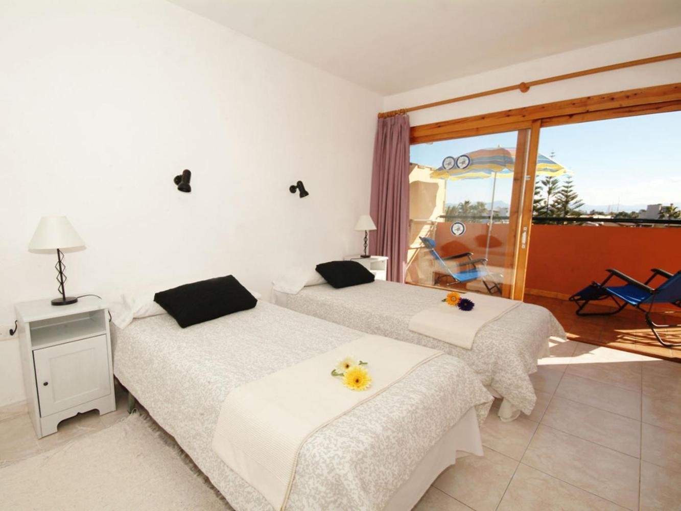 Arcoiris, Con Piscina Y Junto A Playa De Apartment *