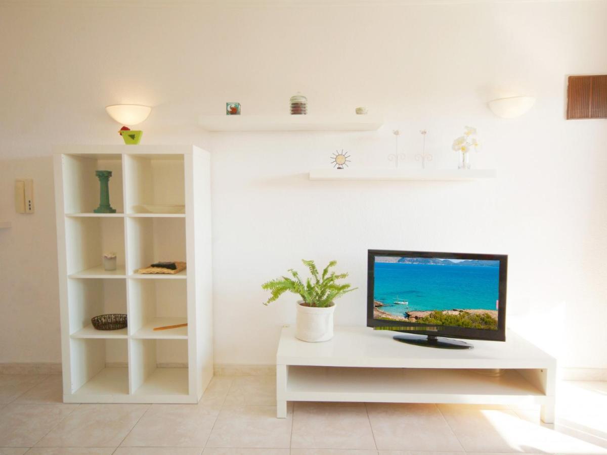 Apartment Arcoiris, Con Piscina Y Junto A Playa De