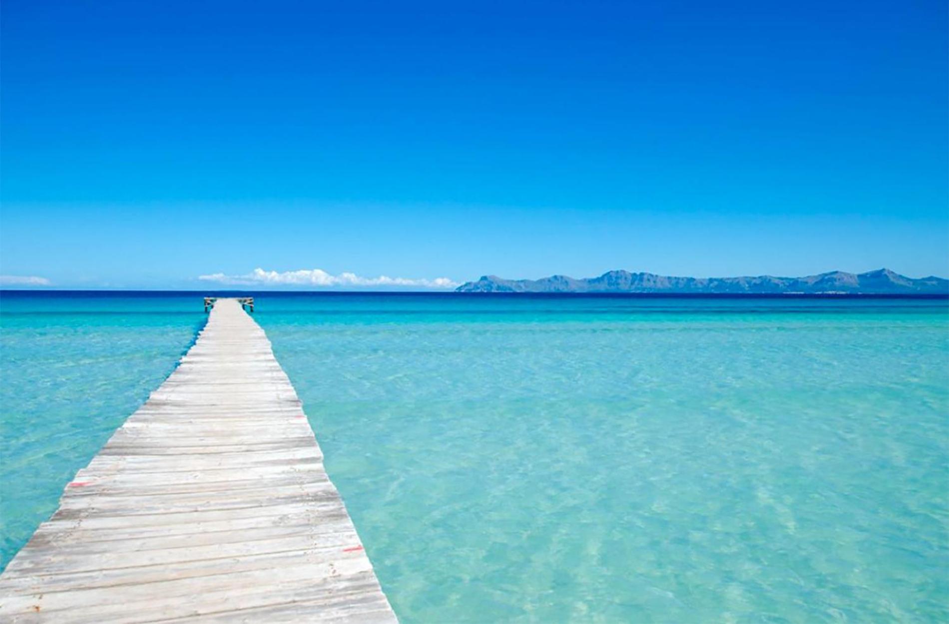 Arcoiris, Con Piscina Y Junto A Playa De * Alcudia (Mallorca)